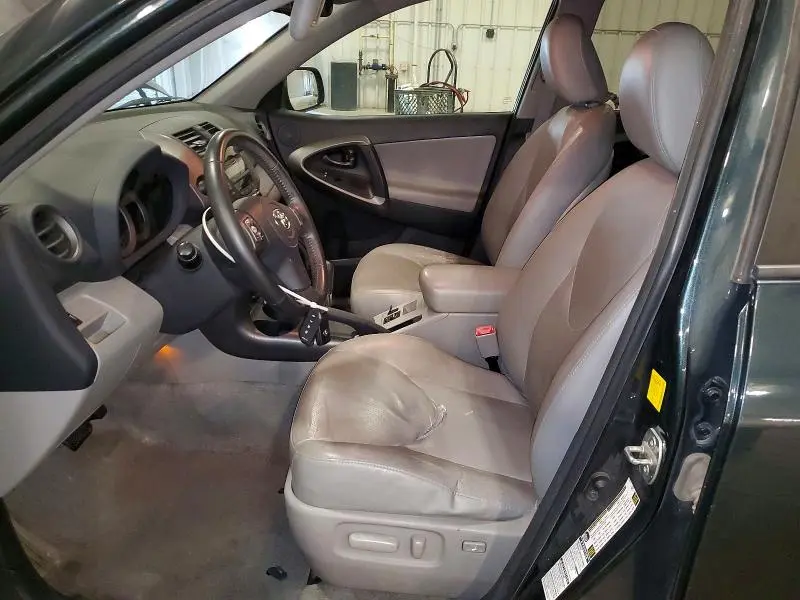 2011 TOYOTA RAV4 LIMITED  