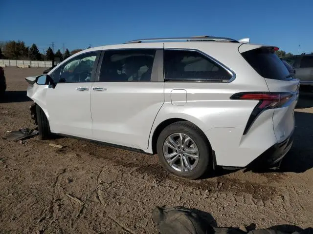 2023 TOYOTA SIENNA LIMITED  
