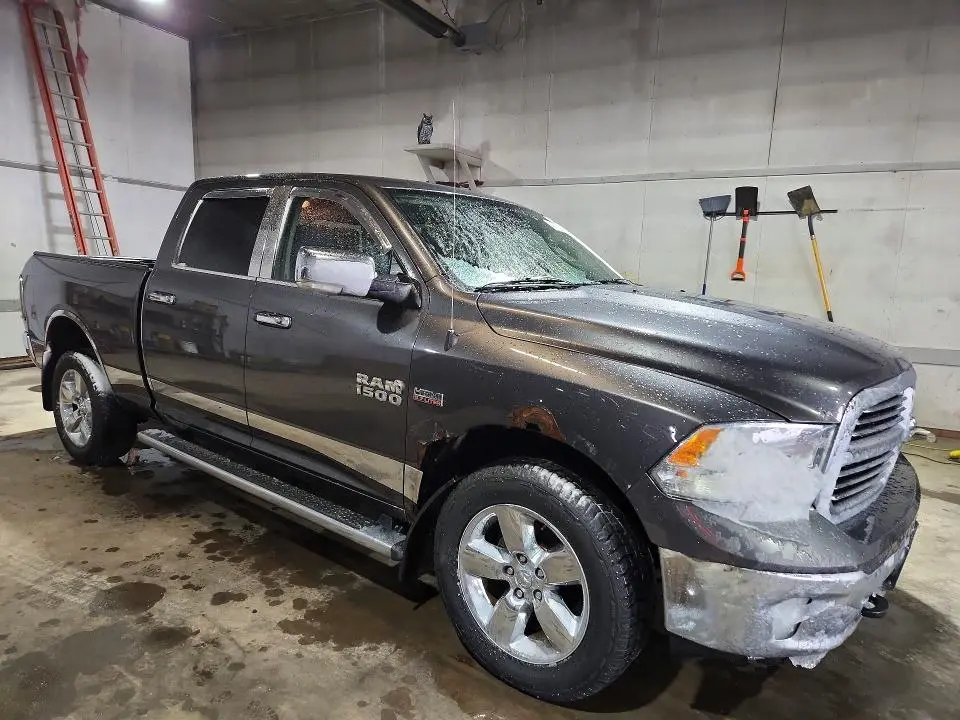 2014 RAM 1500 SLT  