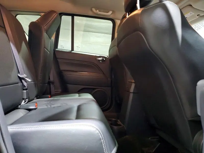 2016 JEEP COMPASS LATITUDE  