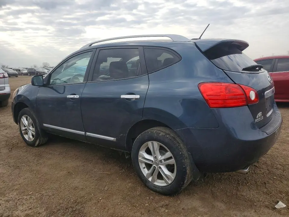 2013 NISSAN ROGUE S  
