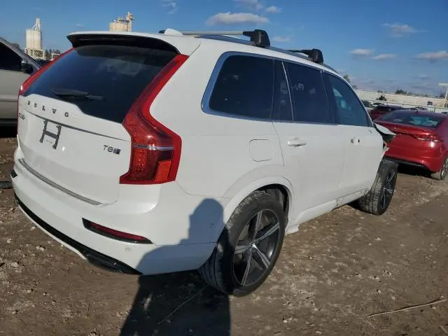 2017 VOLVO XC90 T8  