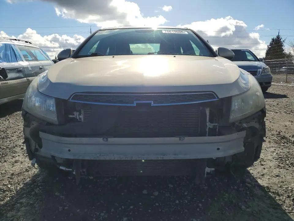 2012 CHEVROLET CRUZE LT  