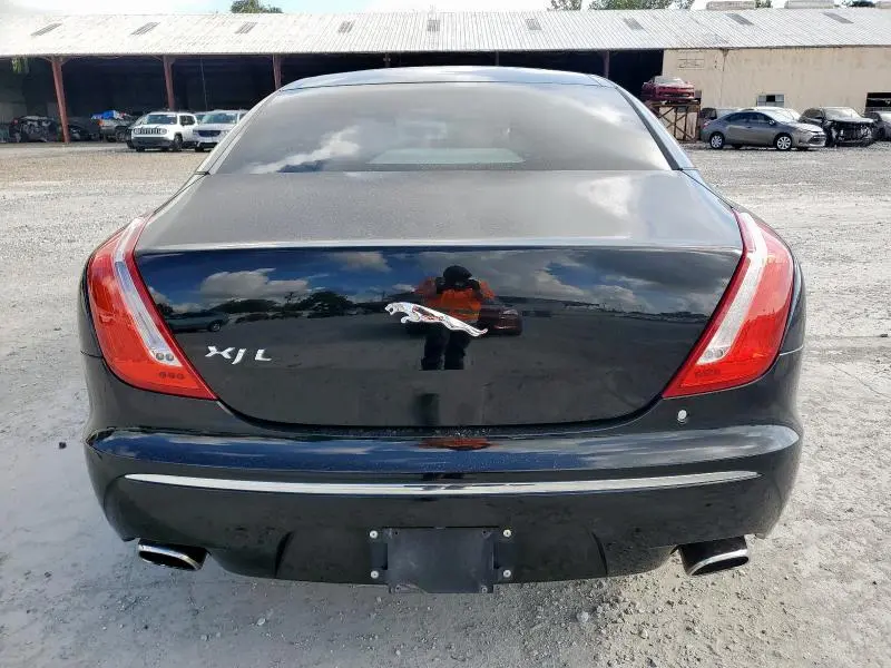 2012 JAGUAR XJL   