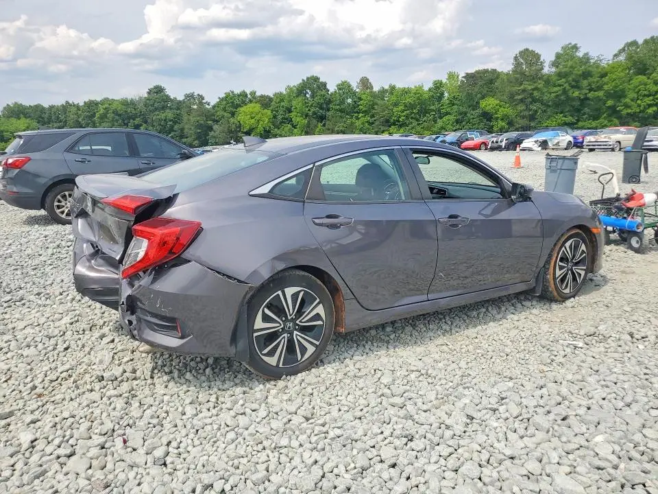 2017 HONDA CIVIC EX  