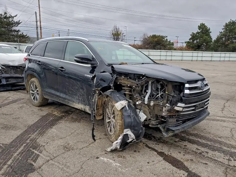 2017 TOYOTA HIGHLANDER HYBRID  