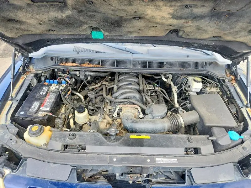 2012 NISSAN TITAN SV  