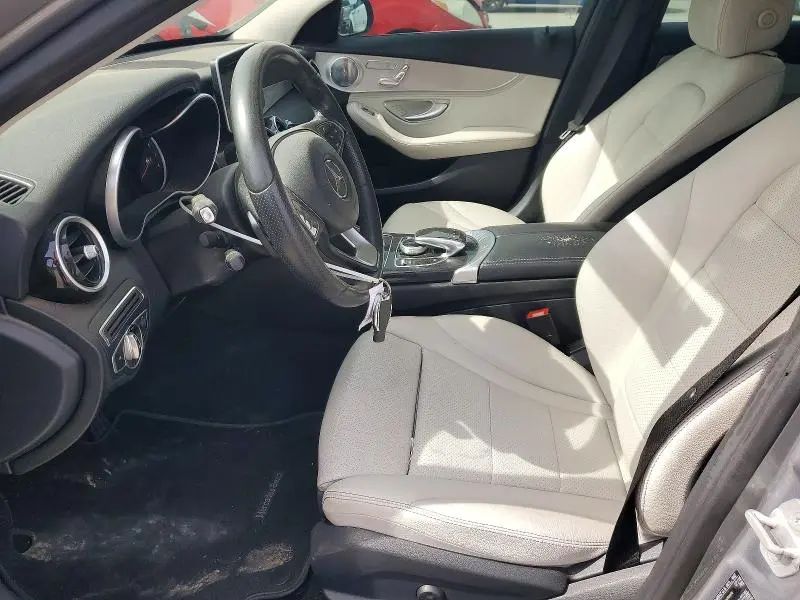 2015 MERCEDES-BENZ C 300  