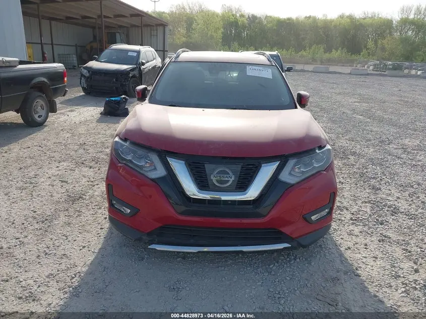 2017 NISSAN ROGUE SL