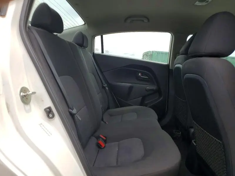 2017 KIA RIO LX  
