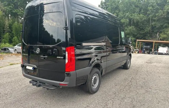 2024 MERCEDES-BENZ SPRINTER 2500