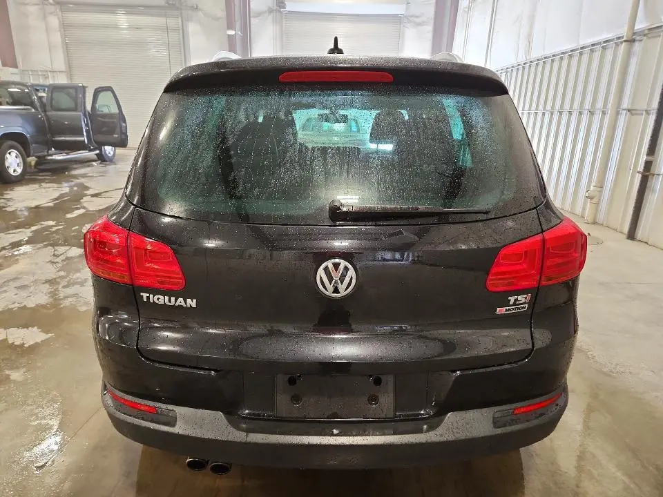 2017 VOLKSWAGEN TIGUAN WOLFSBURG  