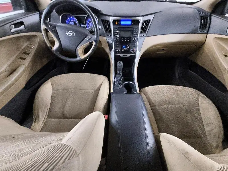 2013 HYUNDAI SONATA GLS  