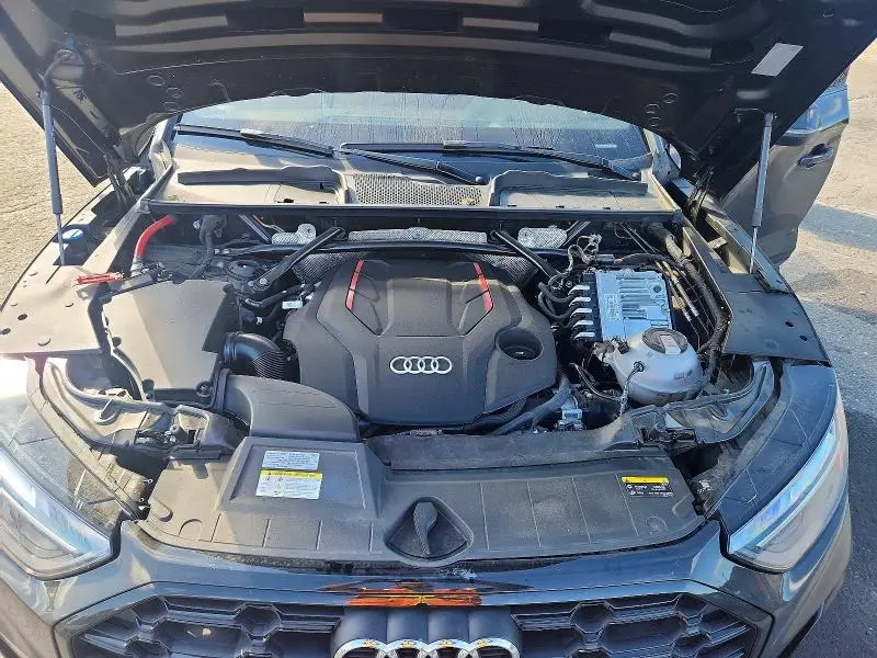 2023 AUDI SQ5 PREMIUM PLUS  