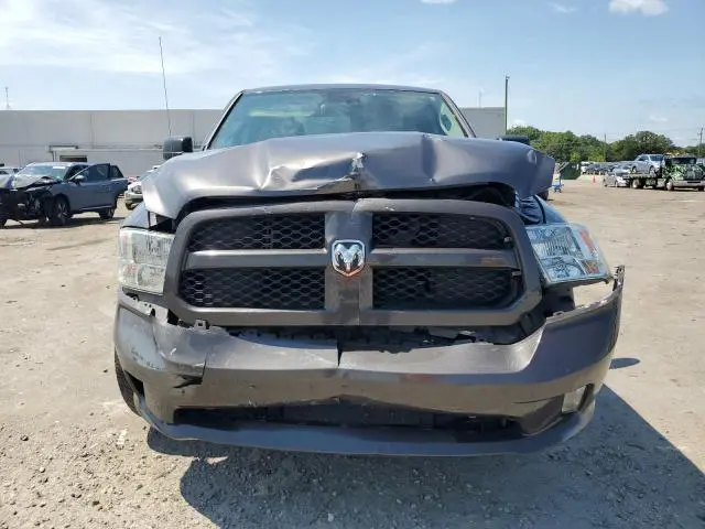 2016 RAM 1500 ST