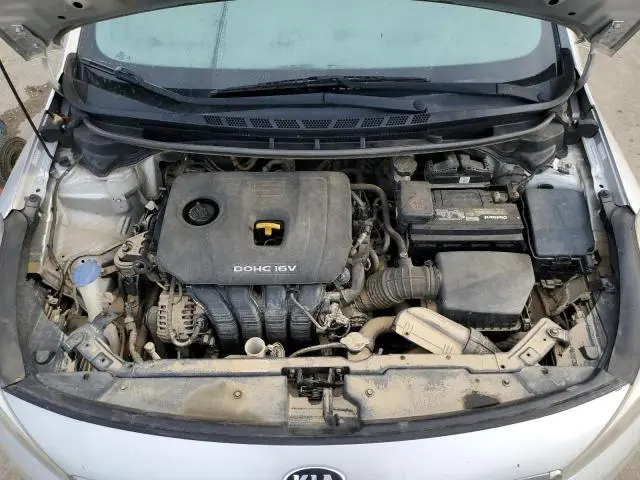 2017 KIA FORTE LX  