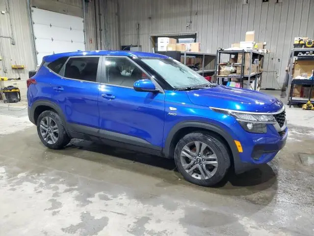2021 KIA SELTOS LX  