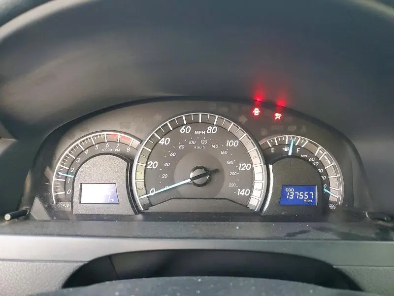 2012 TOYOTA CAMRY BASE  