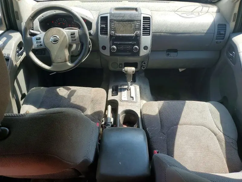 2015 NISSAN FRONTIER SV  