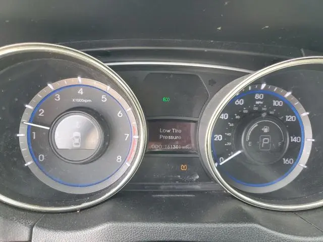 2013 HYUNDAI SONATA SE  