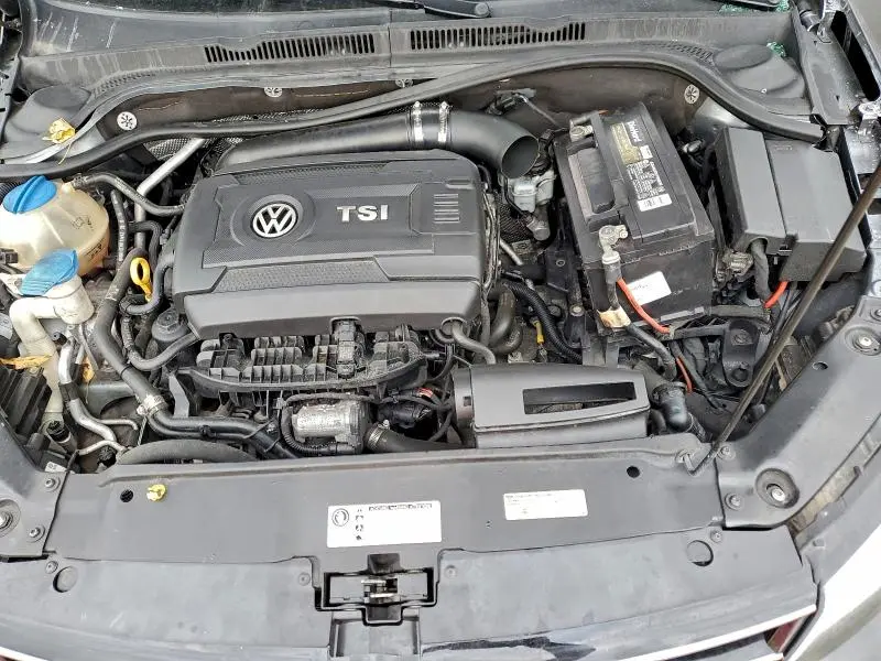 2015 VOLKSWAGEN JETTA SE  