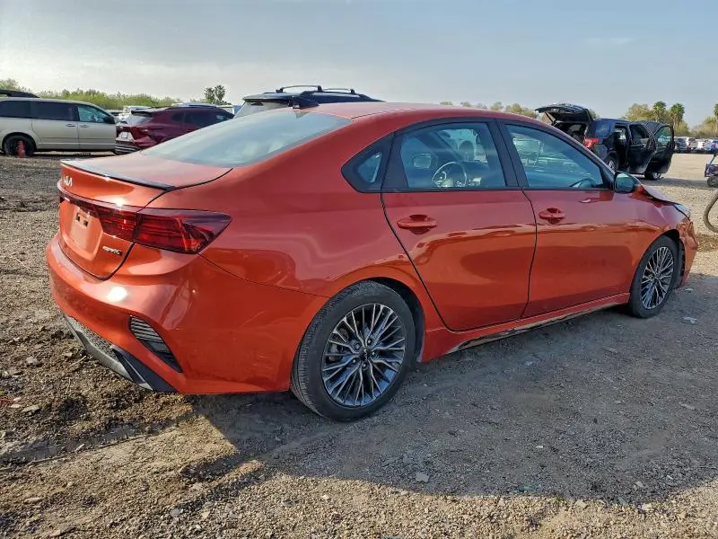 2023 KIA FORTE GT LINE  