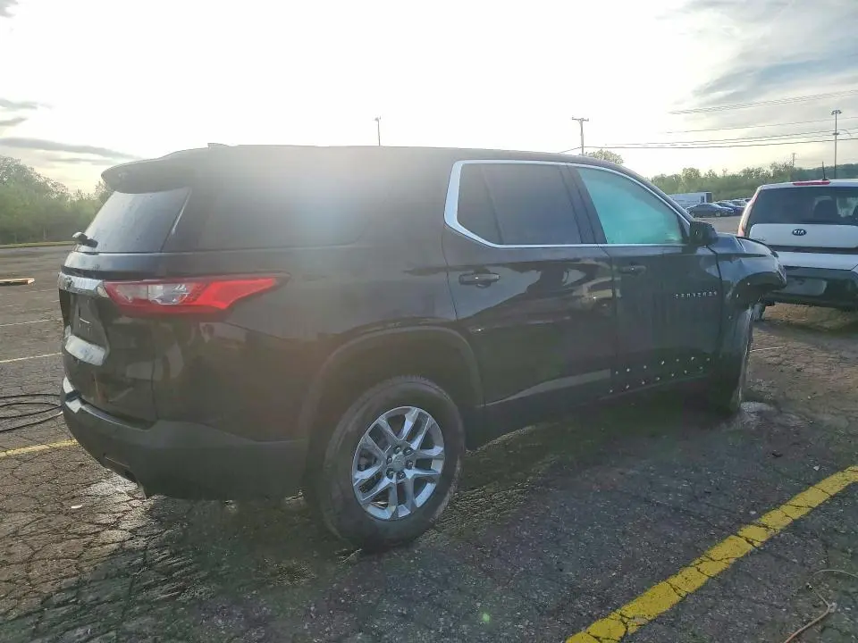 2020 CHEVROLET TRAVERSE LS  