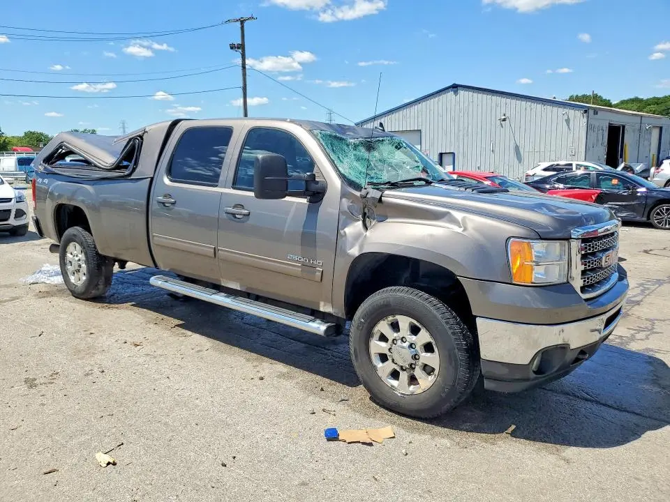 2012 GMC SIERRA K2500 SLT  