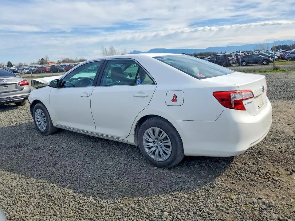 2012 TOYOTA CAMRY LE  