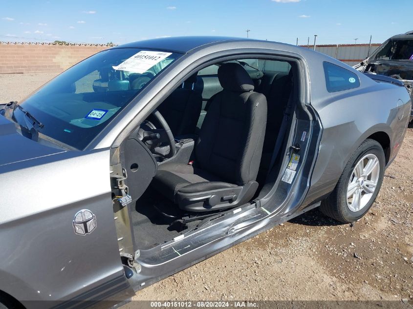 2011 FORD MUSTANG V6