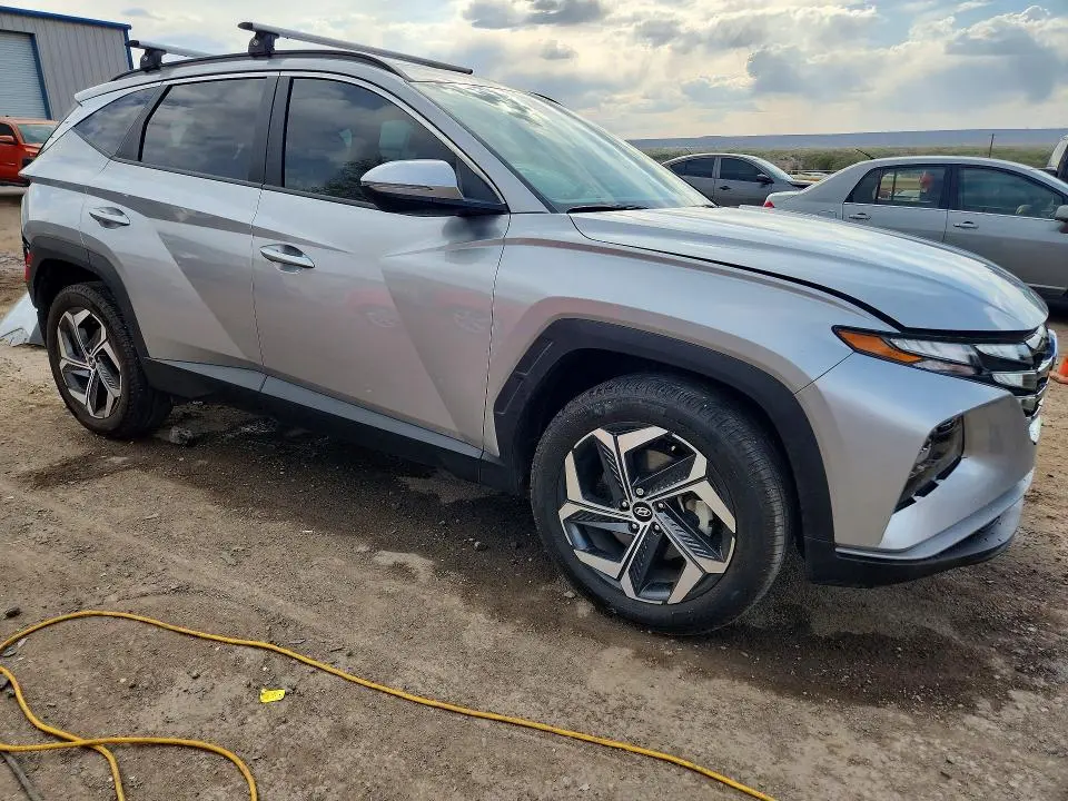 2024 HYUNDAI TUCSON SEL  