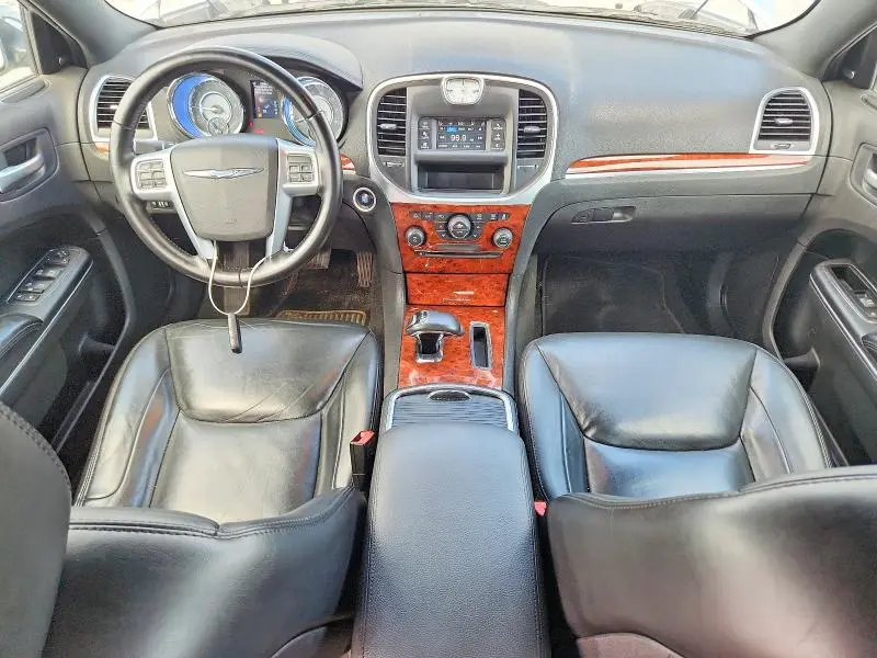 2012 CHRYSLER 300 LIMITED  