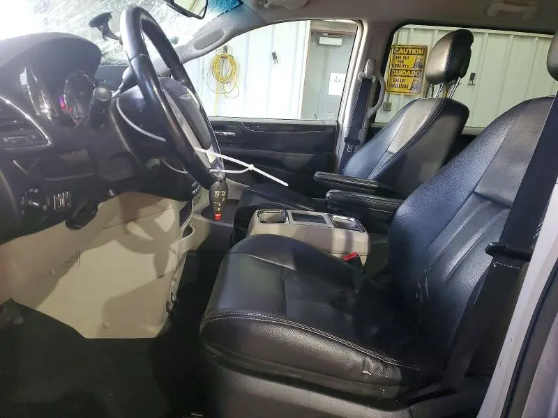 2014 CHRYSLER TOWN & COUNTRY TOURING  