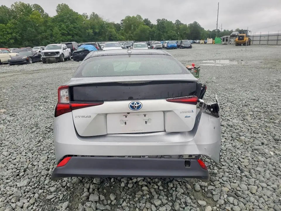 2022 TOYOTA PRIUS L ECO  
