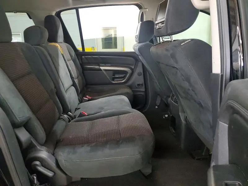 2015 NISSAN ARMADA SV  