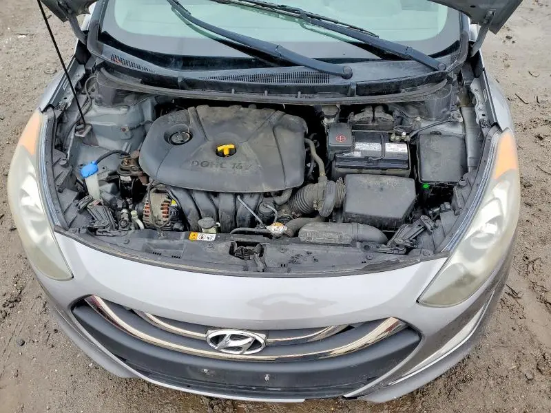 2013 HYUNDAI ELANTRA GT BASE  