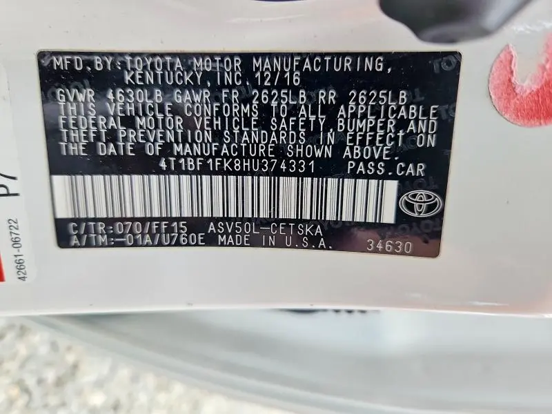 2017 TOYOTA CAMRY SE  