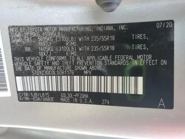 2020 TOYOTA SIENNA XLE  