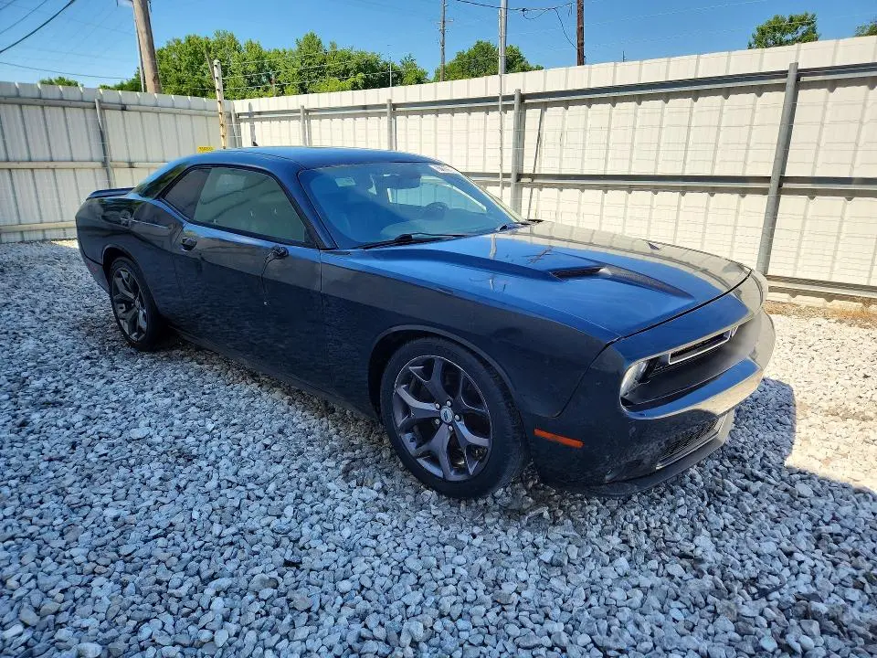 2015 DODGE CHALLENGER SXT PLUS  