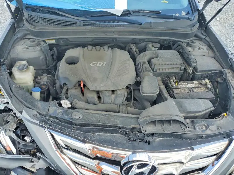 2011 HYUNDAI SONATA SE  
