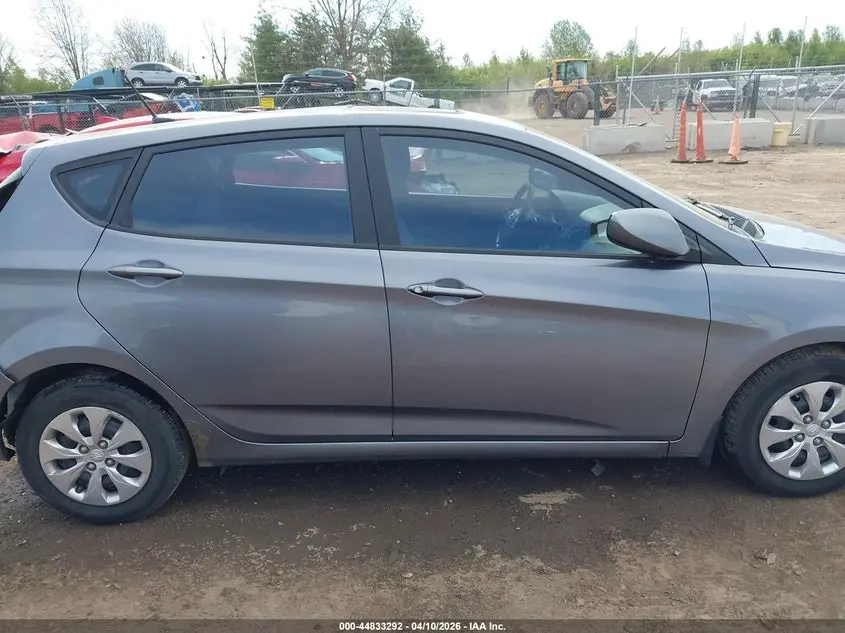 2015 HYUNDAI ACCENT GS