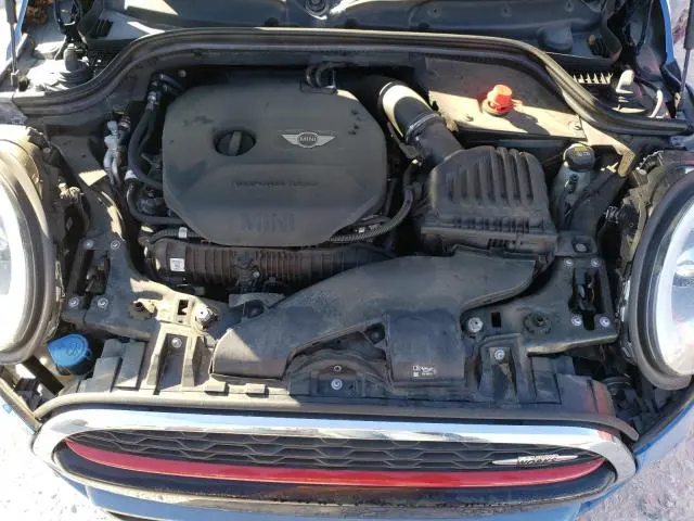 2018 MINI COOPER S