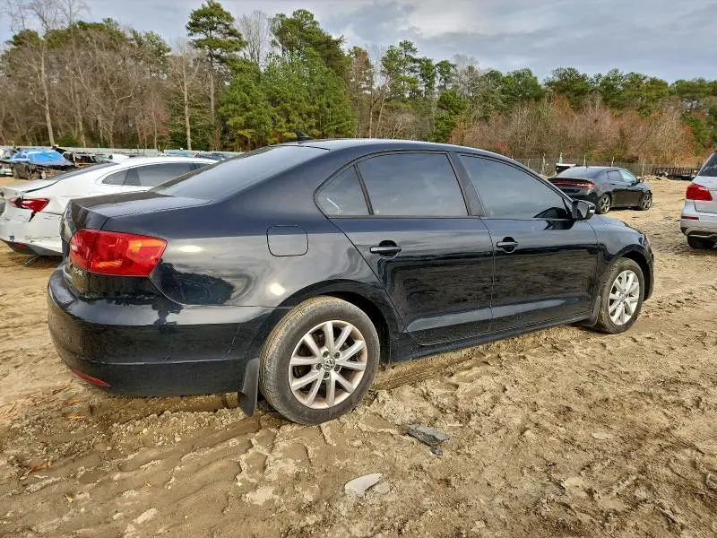 2012 VOLKSWAGEN JETTA SE  