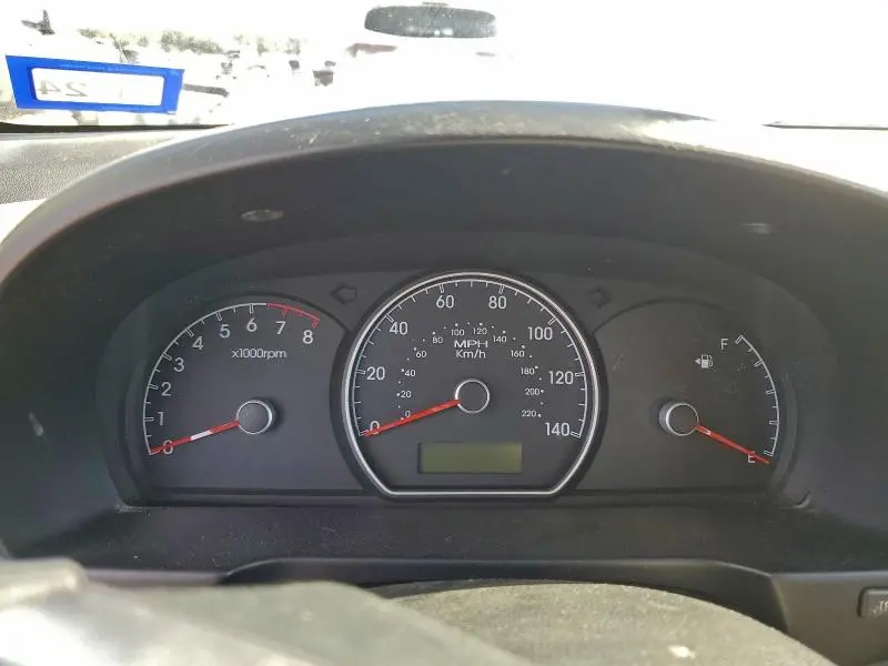 2010 HYUNDAI ELANTRA   