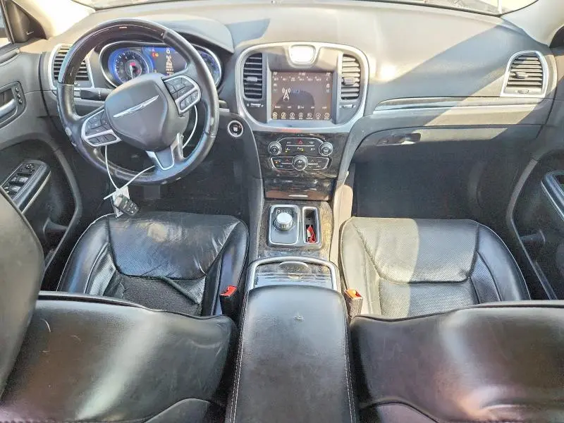 2017 CHRYSLER 300C   