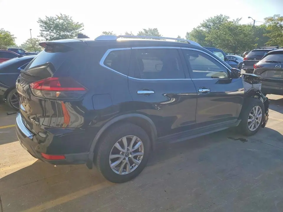 2020 NISSAN ROGUE SV  