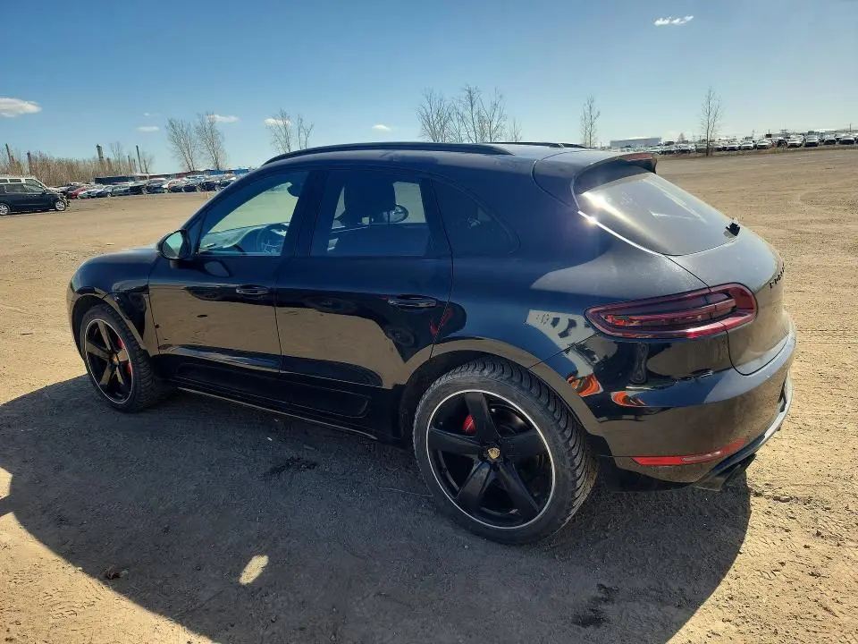 2018 PORSCHE MACAN GTS  