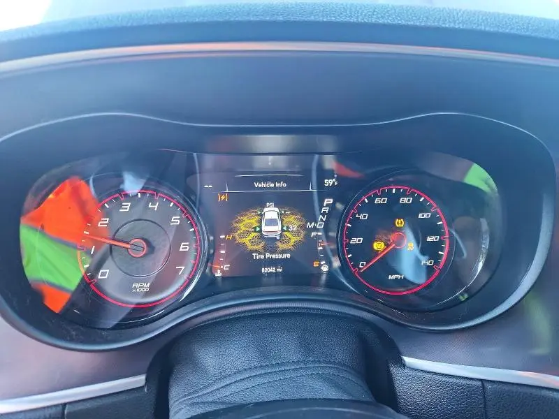 2019 DODGE CHARGER SXT  