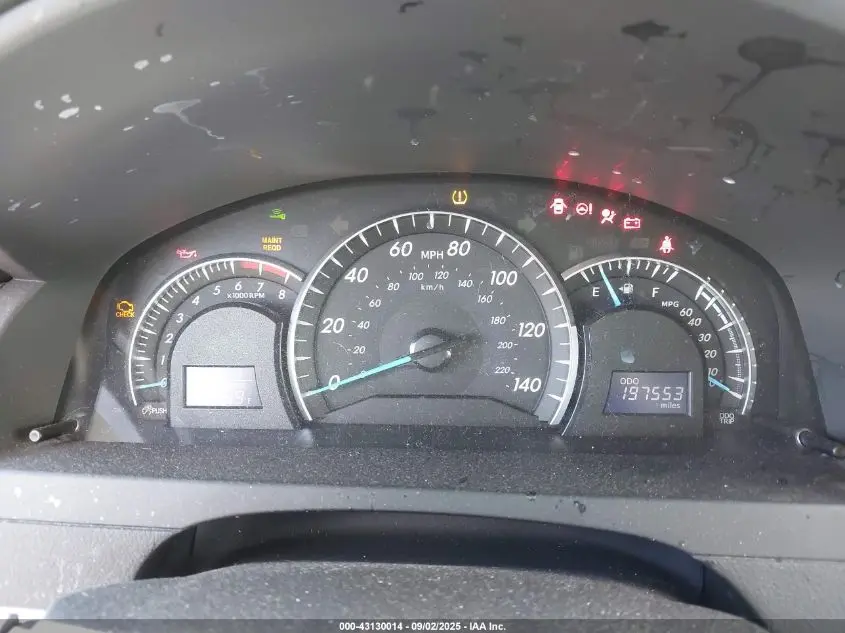 2012 TOYOTA CAMRY XLE