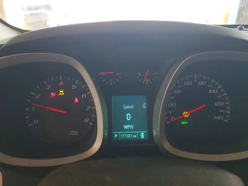 2012 CHEVROLET EQUINOX LT  